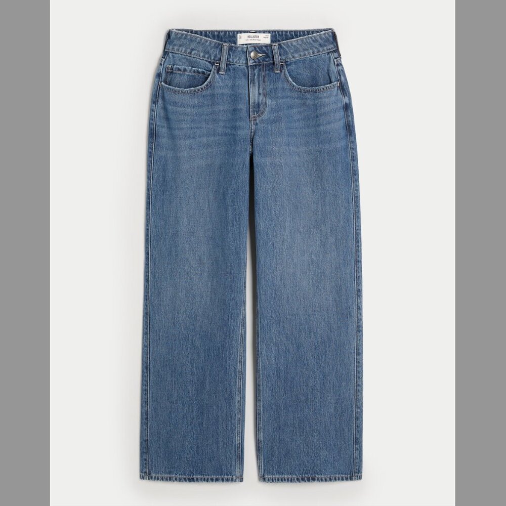 Hollister Curvy Mid-Rise Medium Wash Baggy Jeans